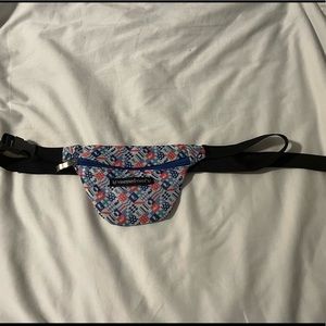 Vineyard Vines Fanny pack/crossbody bag